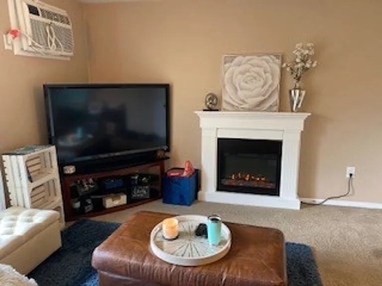 Villager Apartments — Photo 14