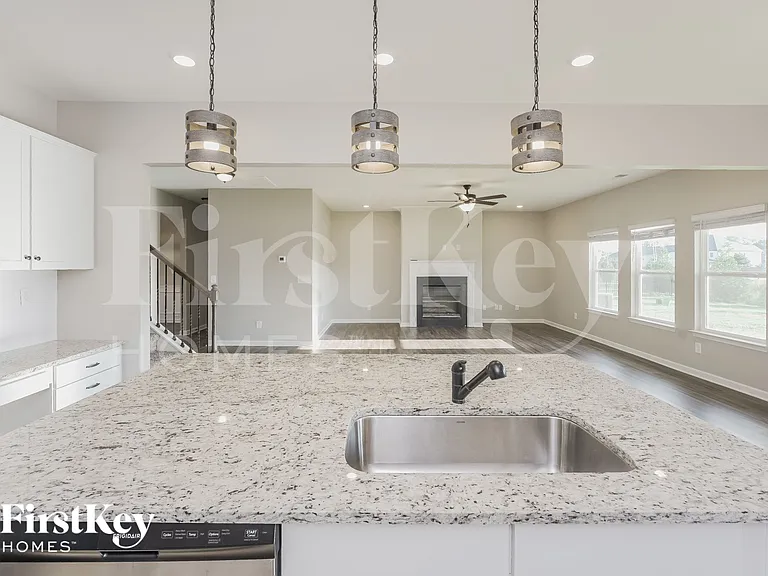 3226 Briar Chapel Dr — Photo 6