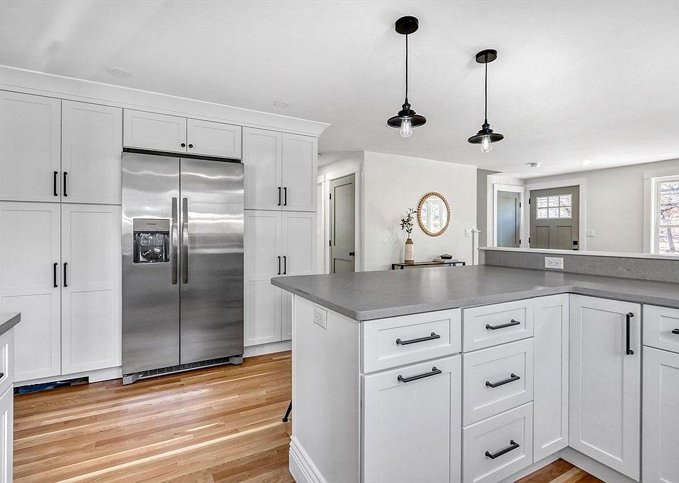 206 Boylston St, Lowell, MA 01852 Zillow