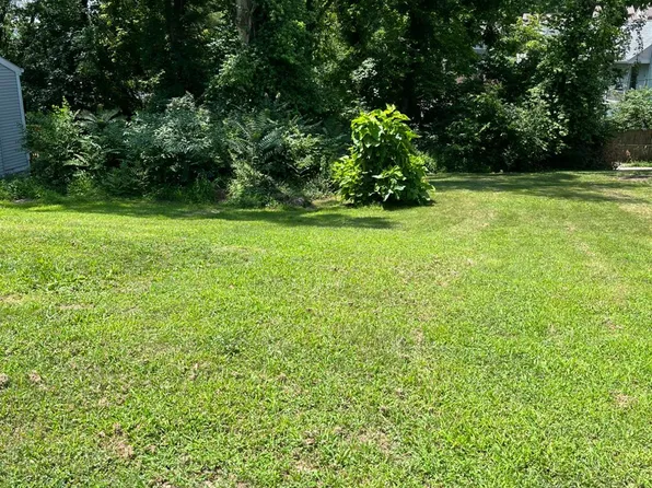 1889 Walker St, Cincinnati, OH 45202