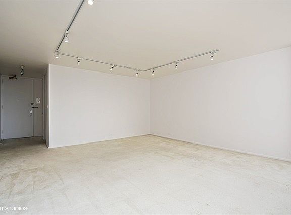 4th image of 4800 S Chicago Beach Dr APT 714N
