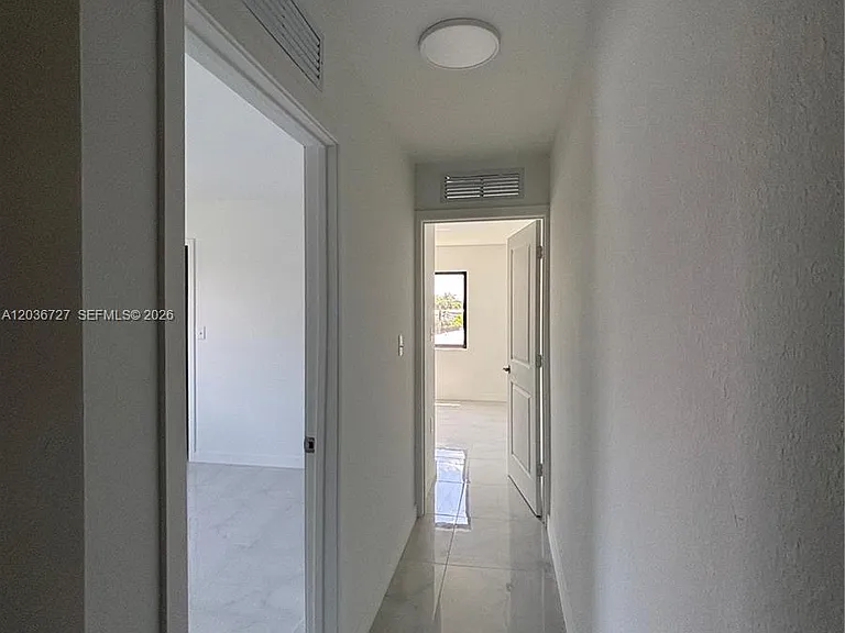1457 NW 2nd Ave #1 — Photo 18