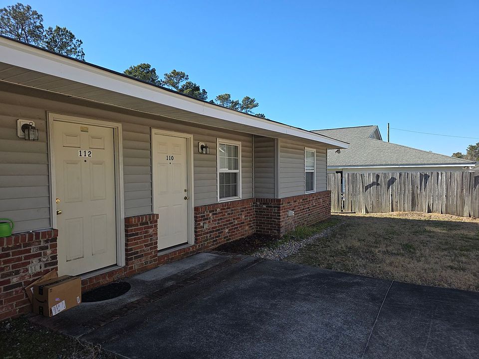 1st image of 101 Foxberry Ct #110