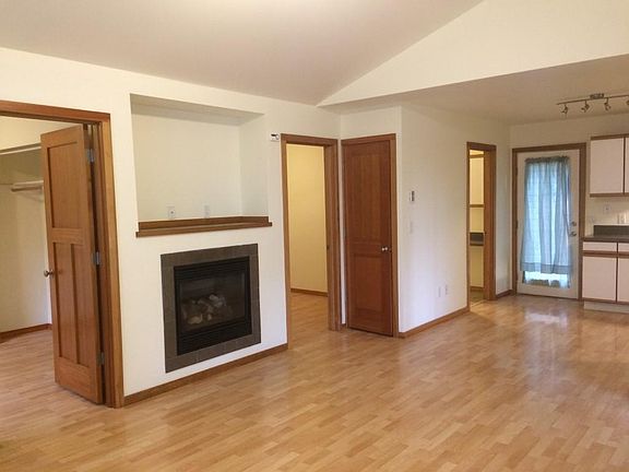 4th image of 5046 Alder St