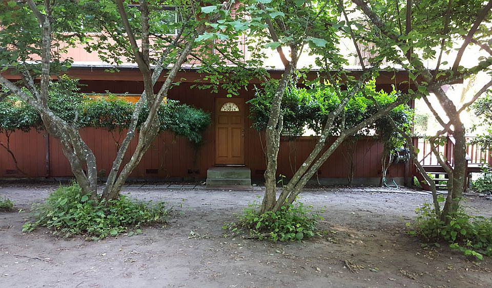 1st image of 218 Campus Dr