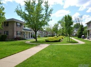 8168 Langdale St, New Hyde Park, NY 11040