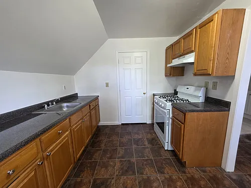 269 Norton St Photo 1