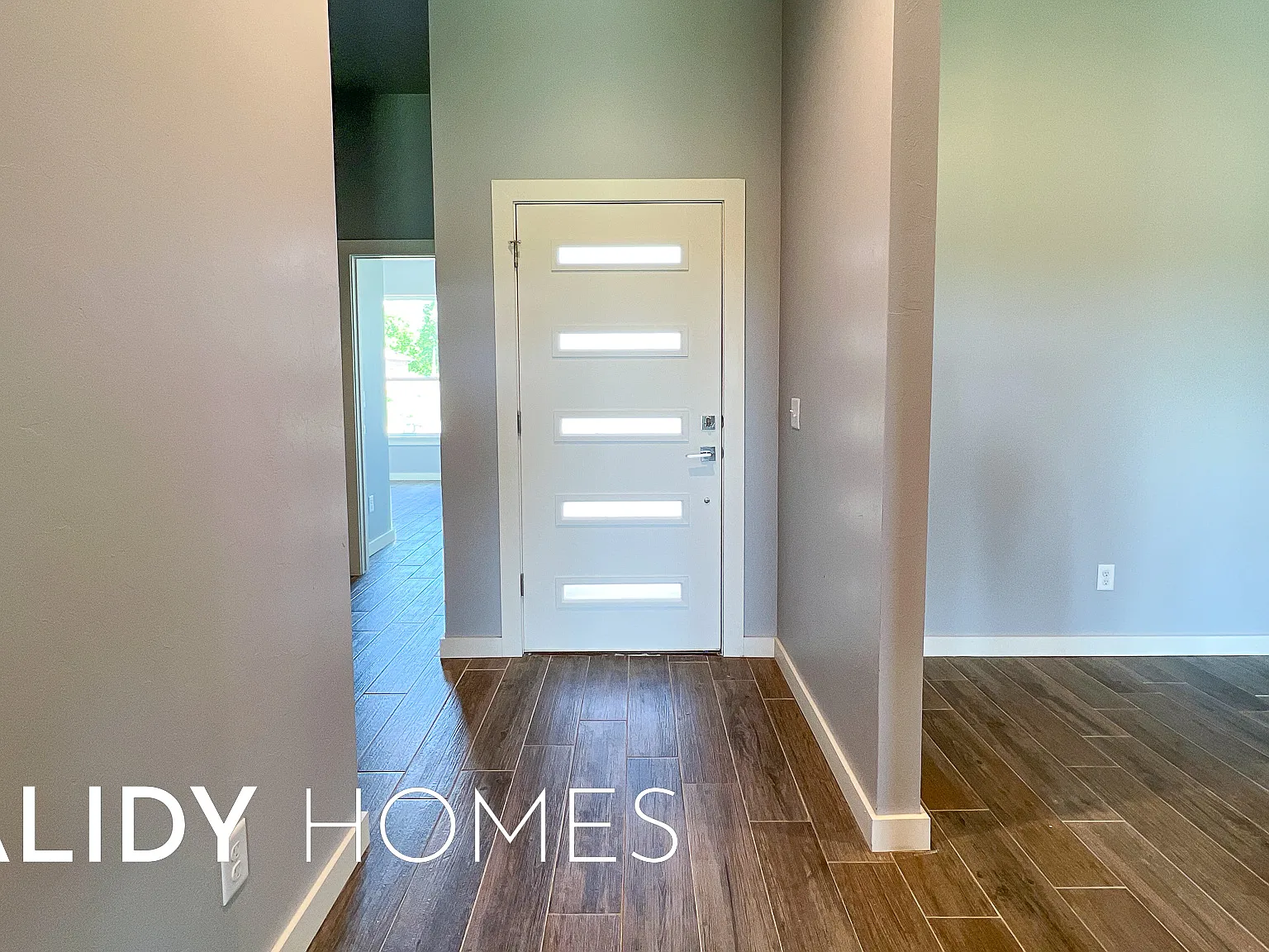 435 Remington Avenue - 1 — Photo 2
