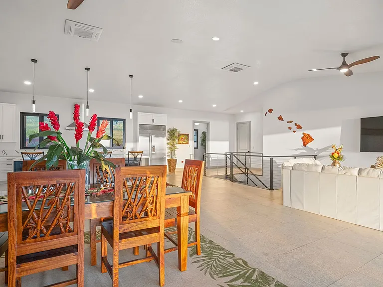 604 Anapuni Loop — Photo 11
