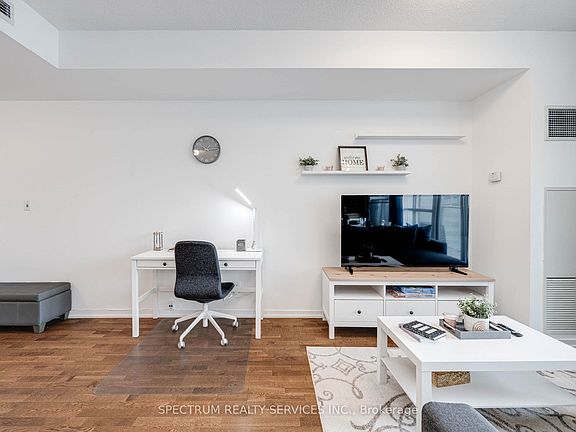 4th image of 65 Bremner Blvd #4511