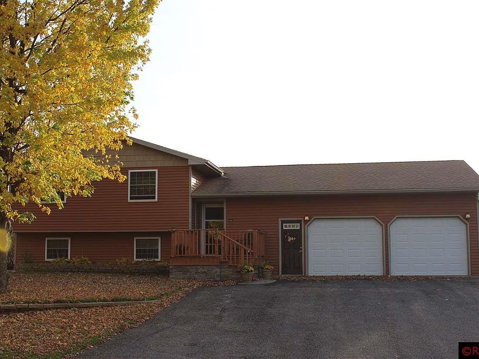 1st image of 501 Hiawatha Dr