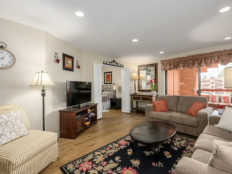 12212 N Paradise Village Pkwy S — Photo 49