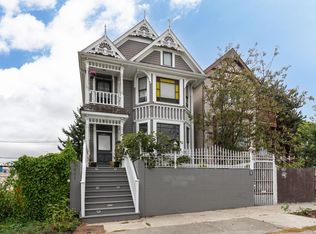 451 E Pender St #1, Vancouver, BC V6A 1V2