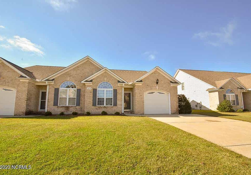 1st image of 1628 Brook Hollow Dr #B