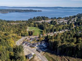 424 Colonia Dr S, Ladysmith, BC V9G0A3