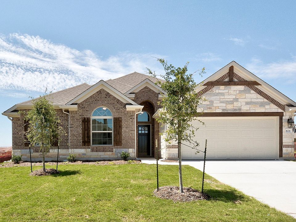 2nd image of 424 Texon Dr
