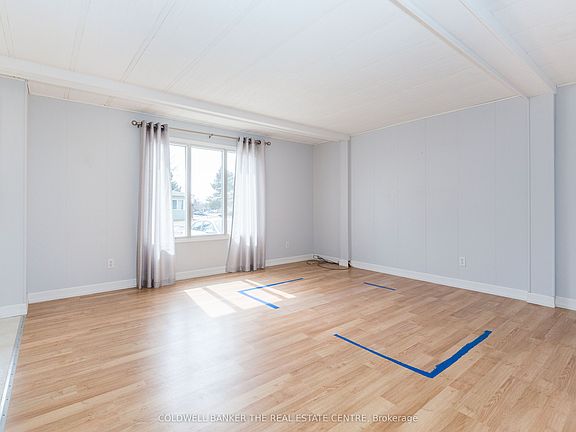 5th image of 60 Linden Ln