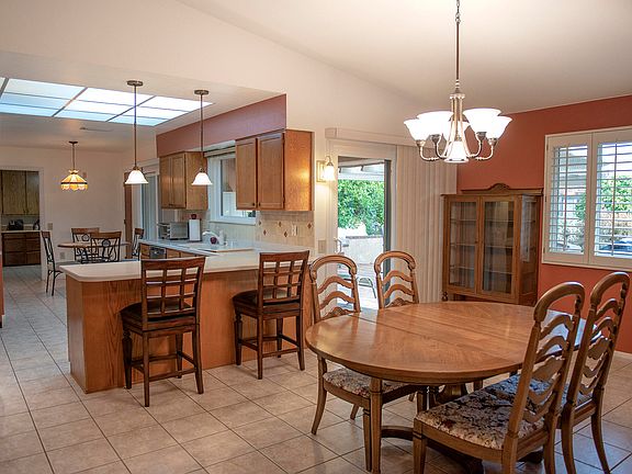 5th image of 12718 W Crystal Lake Dr