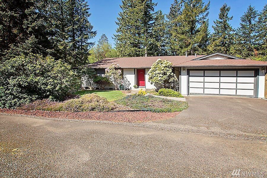 1st image of 3114 Langridge Ave NW