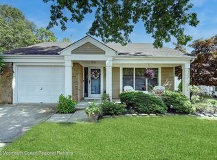 2368 Coral Leaf Rd, Toms River, NJ 08755