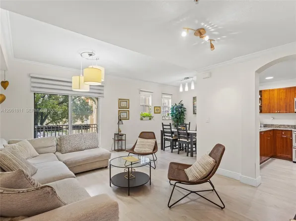 10885 NW 89th Ter Unit 217, Doral, FL 33178