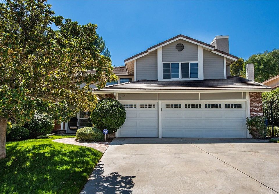 1st image of 21744 Agajanian Ln