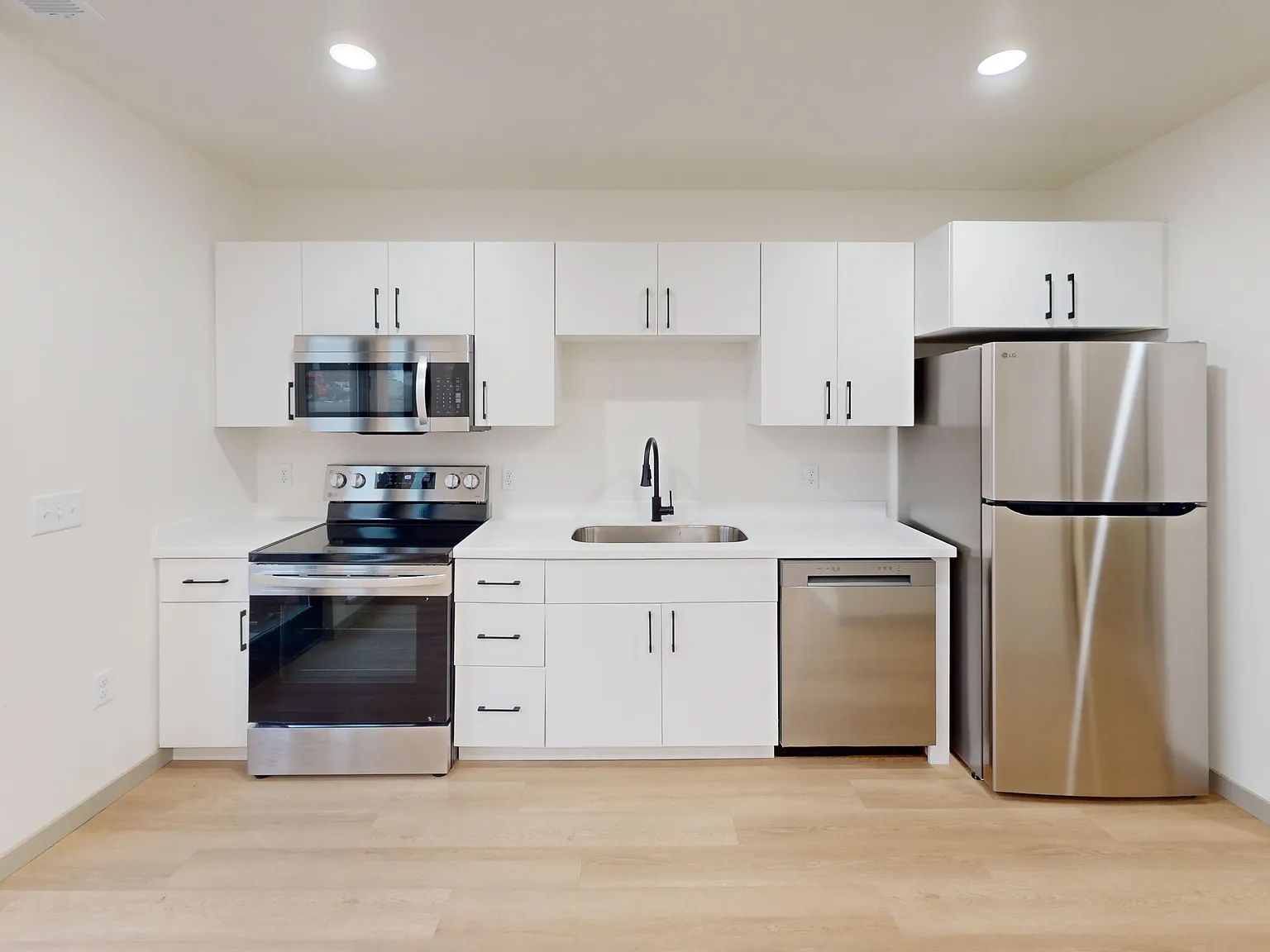 1 bed, 597 sqft, $795 — Photo 3