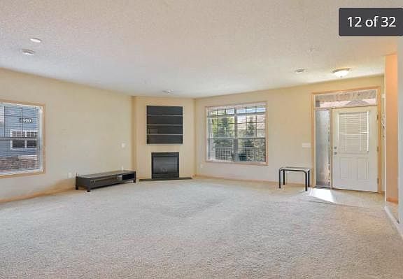 5th image of 49 Underwood Ln N
