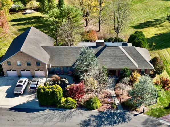 2160 Sandstone Dr, Portsmouth, OH 45662