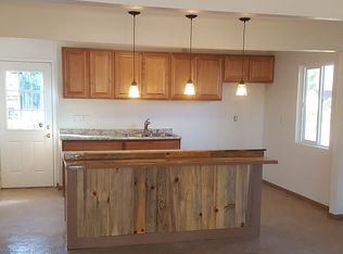 7566 Hopi Trl, Yucca Valley, CA 92284