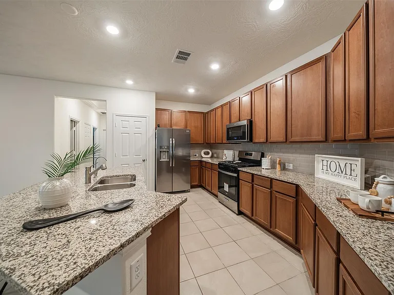 6218 Morning Fern Ln — Photo 4