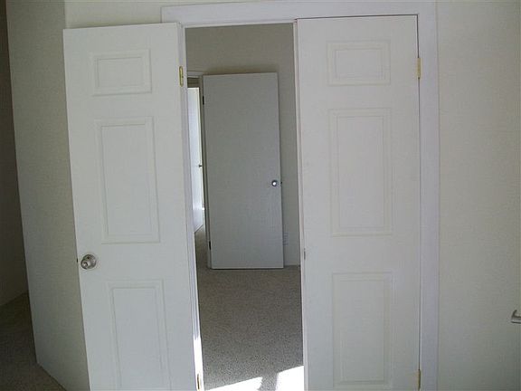 437 Elm Ave. #A 004