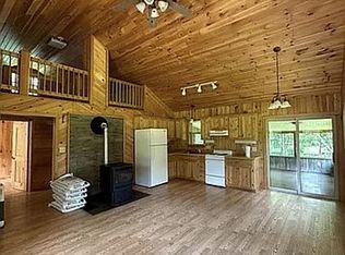 3195 State Rd, Mapleton, ME 04757
