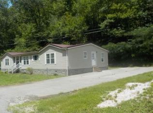 1235 Ky Route 466, Melvin, KY 41650