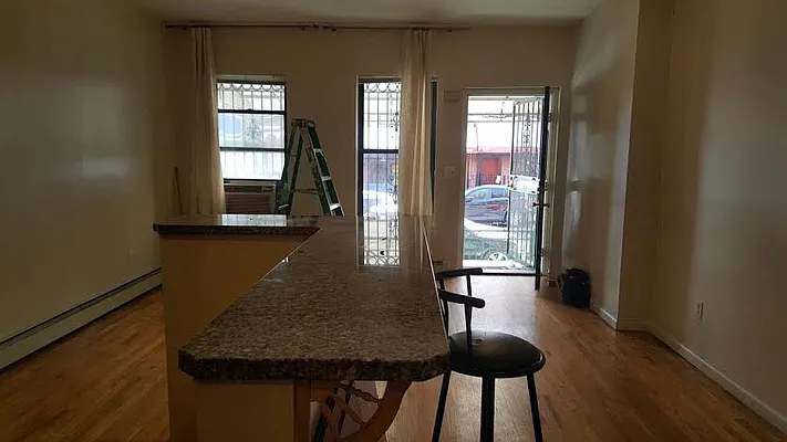 Rented by U2Apartment LLC | media 10