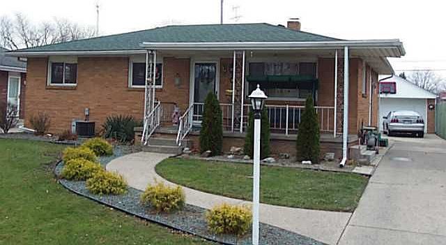 2nd image of 4565 286th St