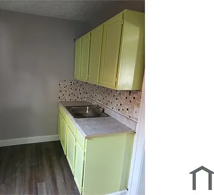 3207 Meyer Ave #DN — Photo 1