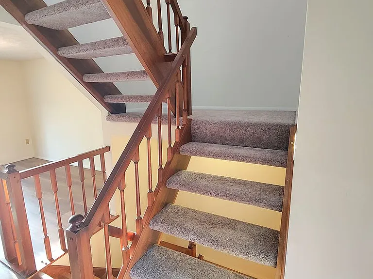 102 Sonnybrook Ct — Photo 16