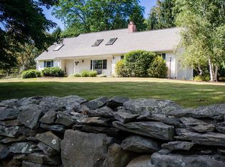 5 Rymph Rd, Staatsburg, NY 12580