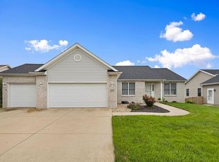 2402 Sanford Ln, Normal, IL 61761