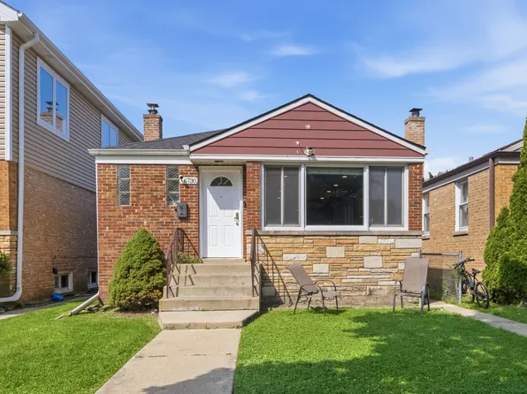 6730 N Whipple St, Chicago, IL 60645
