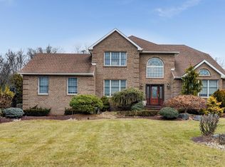 4 Oran Pl, Morganville, NJ 07751