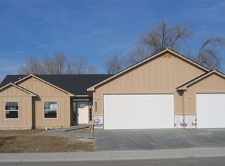 8892 Ben St, Boise, ID 83714
