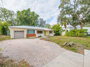 6213 Sanders Dr, Tampa, FL 33611