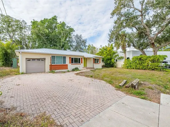 6213 Sanders Dr, Tampa, FL 33611