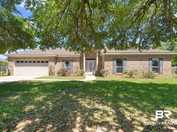 18738 Founders Dr, Fairhope, AL 36532
