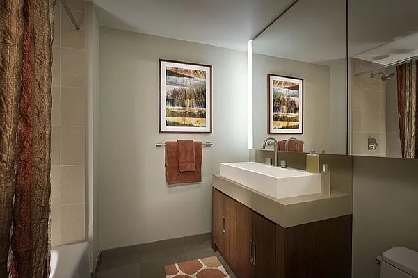 Rented by UbiQ NY | media 13