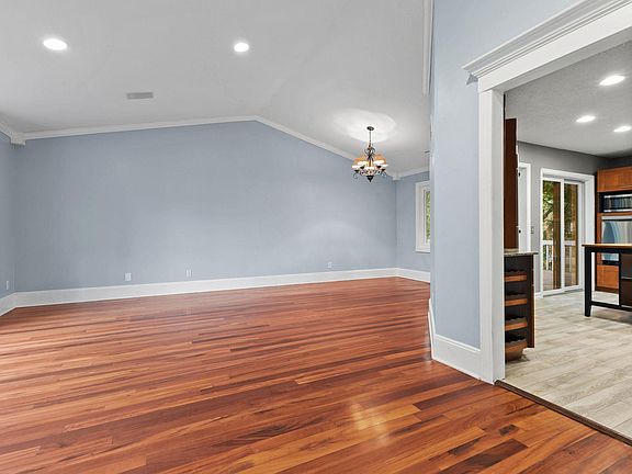 3rd image of 7790 171st St W