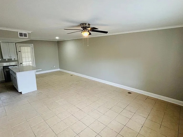 138 Bonnie Ln — Photo 26