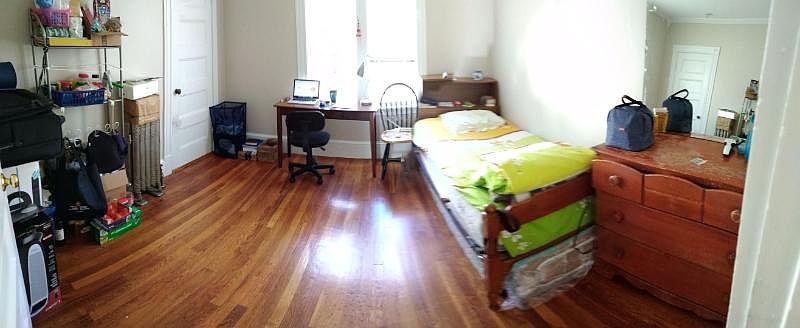 2nd image of 36 Wellington St #2